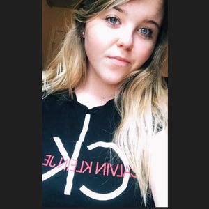 Meet your Posher, Ashlee